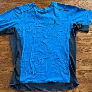 On Running Men’s Performance T Size XL